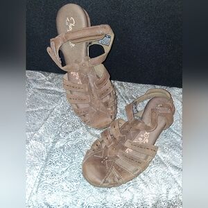 Brand New Skecher Sandals #WS417